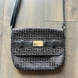 Tommy Hilfiger purse